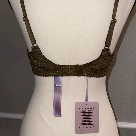 SAVAGE X Fenty by Rihanna Chantilly Cascade Balconette Bra
Olive Green Lace 34B - Picture 7 of 10